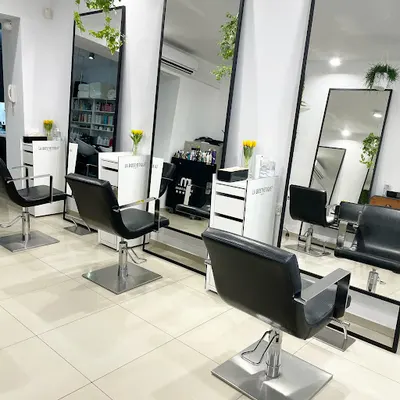 Mateusz Marek Salon Fryzjerski i Gabinet Trychologiczny